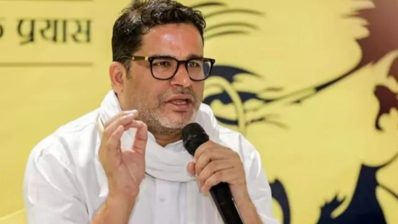 Prashant Kishor Family: प्रशांत किशोर के परिवार में है कौन-कौन, क्या करता है, जानें सबके बारे में