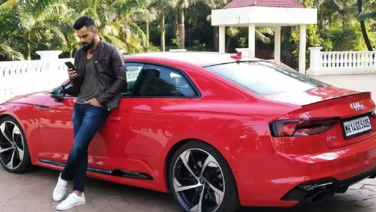 Virat Kohli Luxury Cars: किंग कोहली के पास हैं भारत की सबसे महंगी कारें, कीमत जान हैरान रह जाएंगे