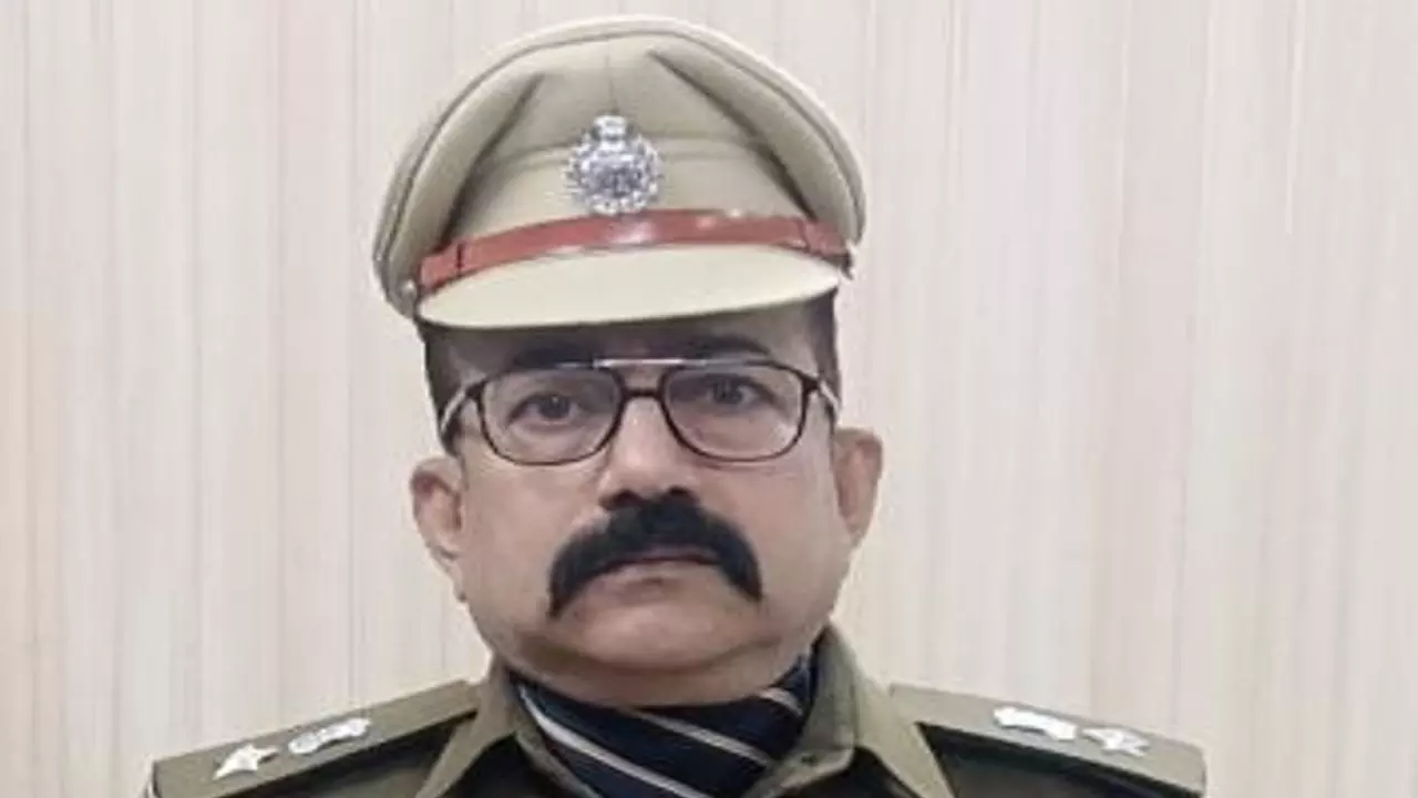 Hapur News: सर्दी शुरू होते ही हापुड़ पुलिस के छूटने लगे पसीने, बढ़ जाती है चोरी की घटनाएं