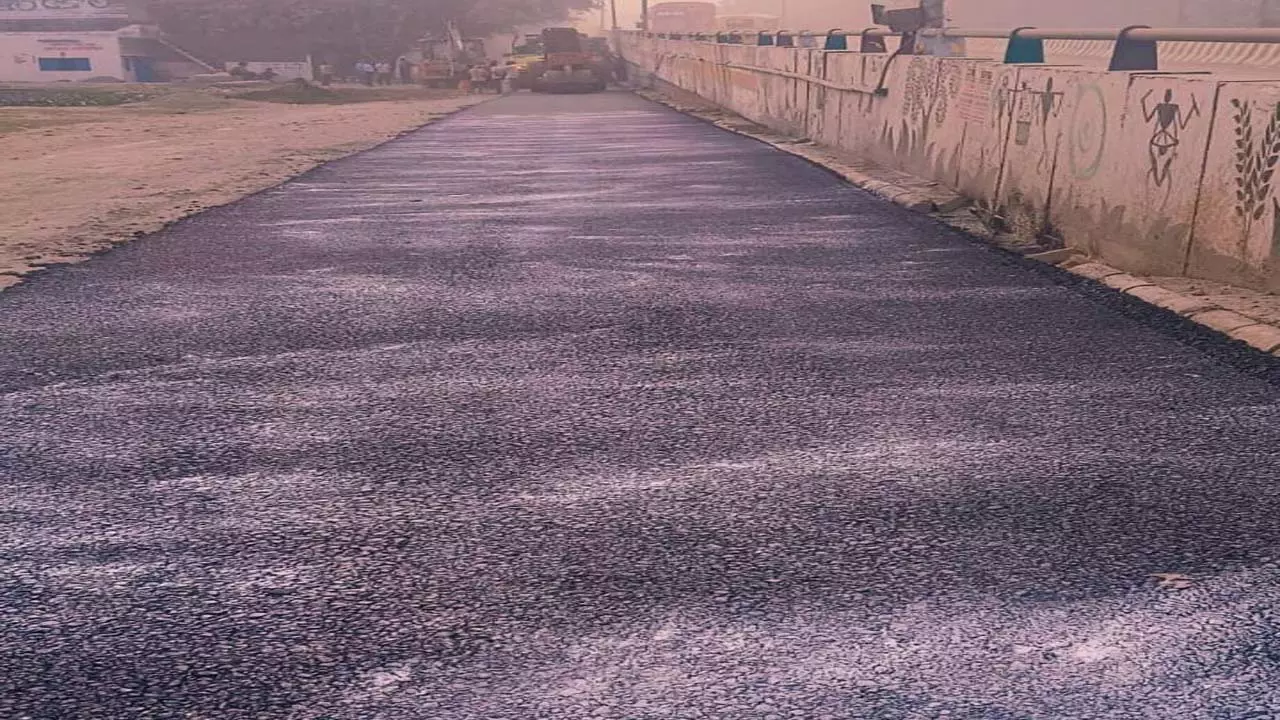 Construction work of the road under the Naugawan flyover bridge started