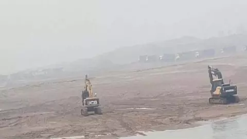 sand mafia has a strong hold in the administration, they get a hint before any action is taken and save the people Our Pokland machines