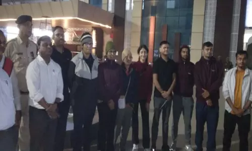 Two dozen trainee IAS officers arrived in Chandauli district