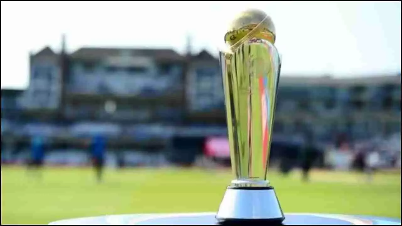 Champions Trophy : भारत के फैसले पर पाक क्रिकेटर आगबबूला, आमिर ने की टीम इंडिया को बाहर करने की मांग