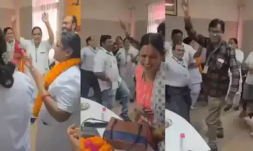 Varanasi Hospital Dance Video: सीएमओ ने लिया संज्ञान, डाक्टरों और नर्सों के डांस की जांच शुरू