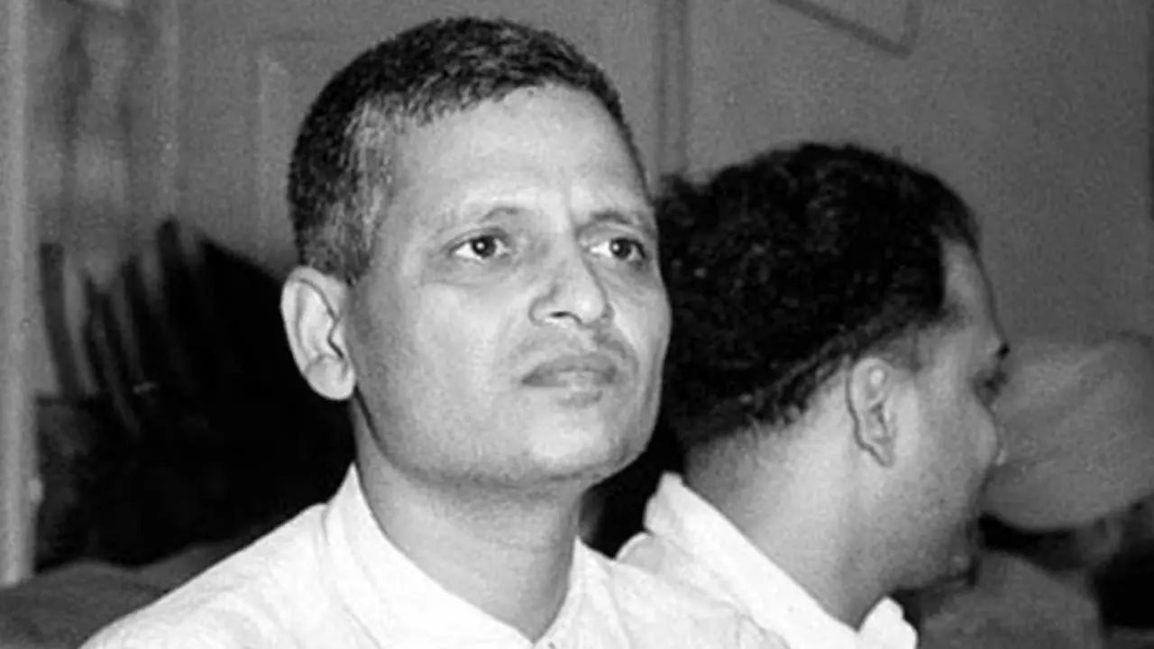 Nathuram Godse News nathuram godse biography why nathuram godse killed mahatma gandhi Article by K Vikram Rao in hindi