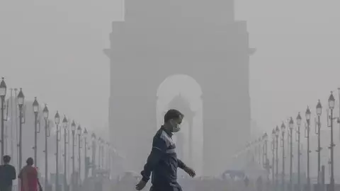 Delhi Pollution: जानलेवा प्रदूषण के बीच दिल्ली के सरकारी दफ्तरों का बदला समय, सीएम आतिशी ने दी जानकारी