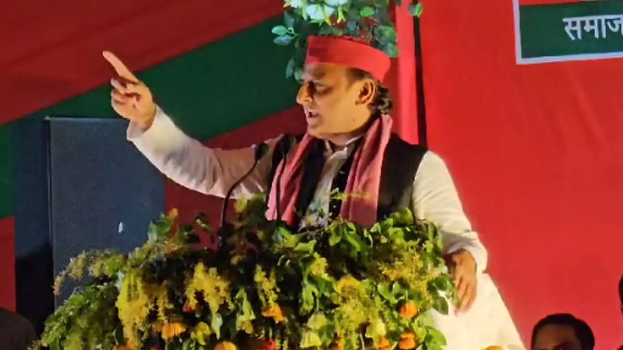 SP chief Akhilesh Yadav addressed the public in Majhwan assembly constituency of Mirzapur