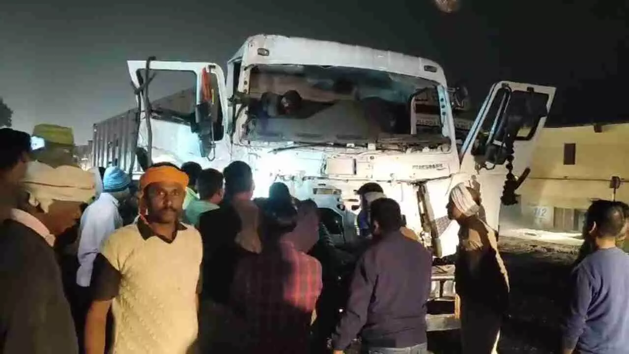 Chandauli accident news