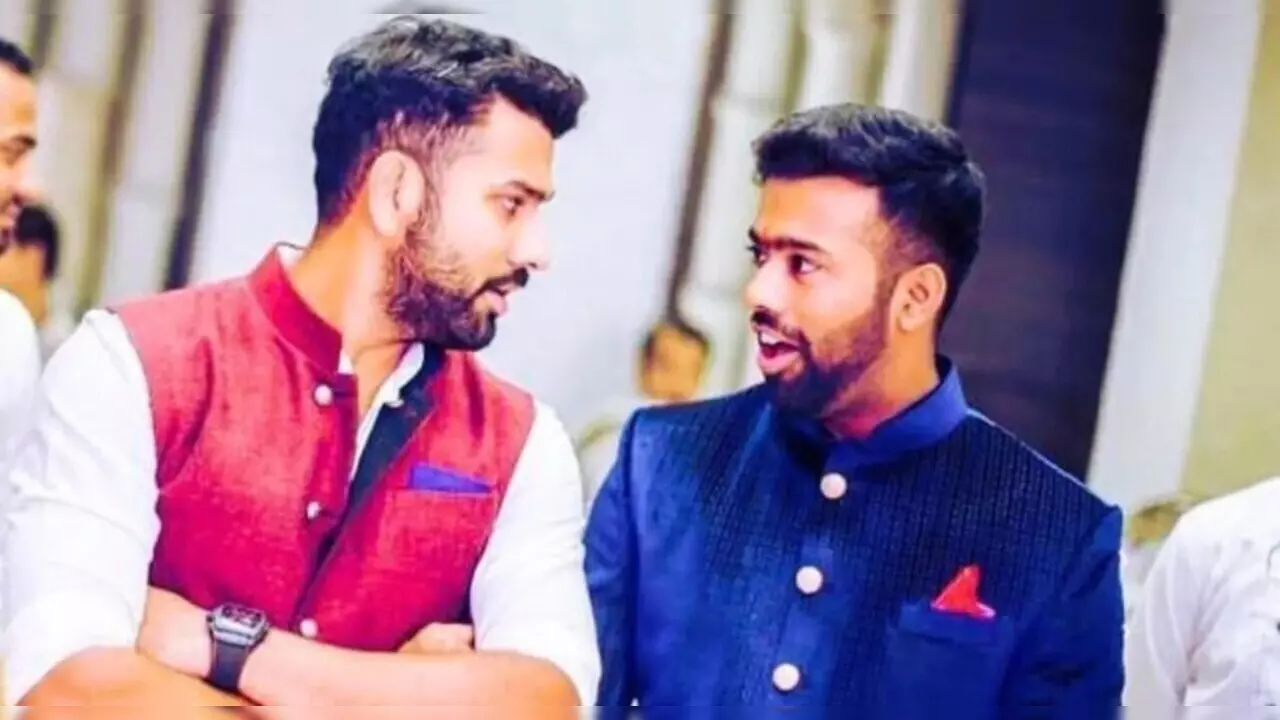 Rohit Sharma Brother: रोहित शर्मा के भाई को देख रह जाएंगे दंग, दिखते हैं हूबहू, जानें करते हैं क्या काम