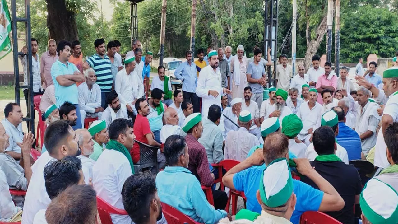 Bharatiya Kisan Union announces siege of District Collectors Office on November 26