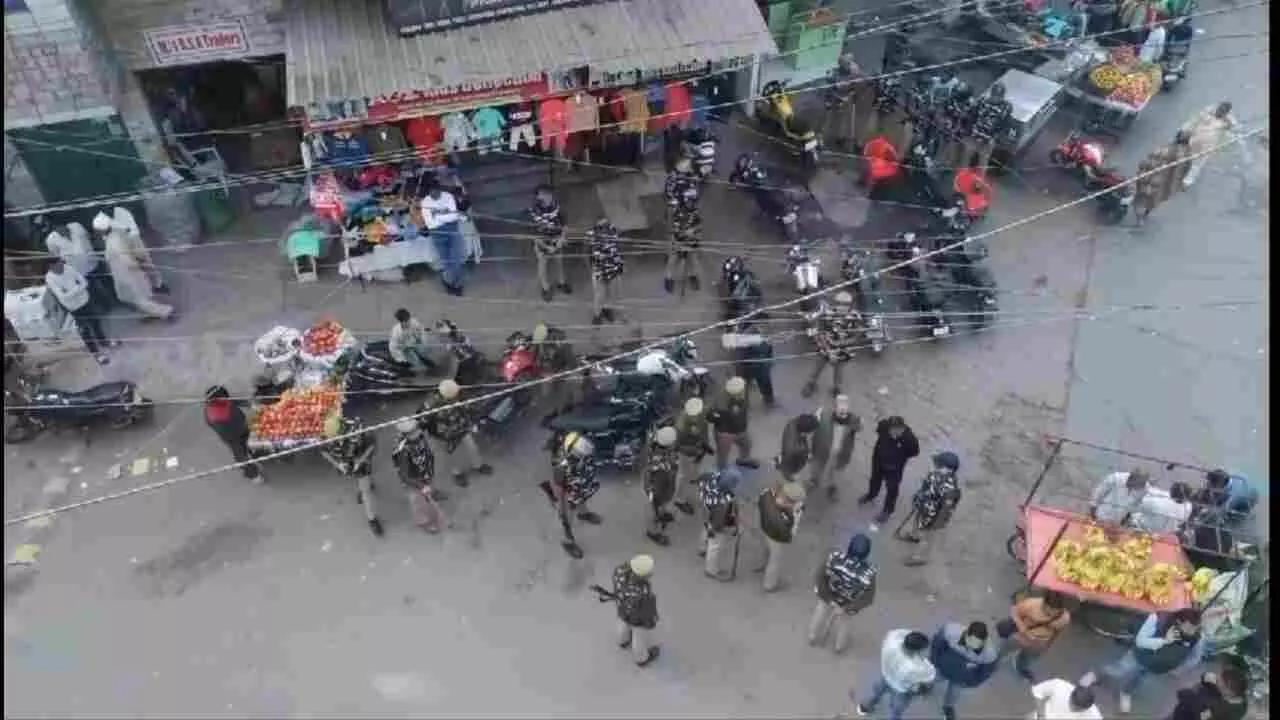 Sambhal Violence संभल बवाल पर पुलिस अलर्ट, ड्रोन से चल रहा सर्च अभियान