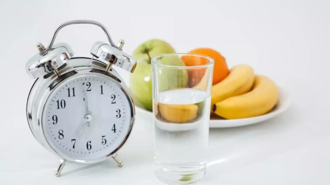 Fasting Health Benefits: व्रत रखने से सेहत को भी मिलते हैं कई लाभ, जानकर आप रह जाएंगे हैरान