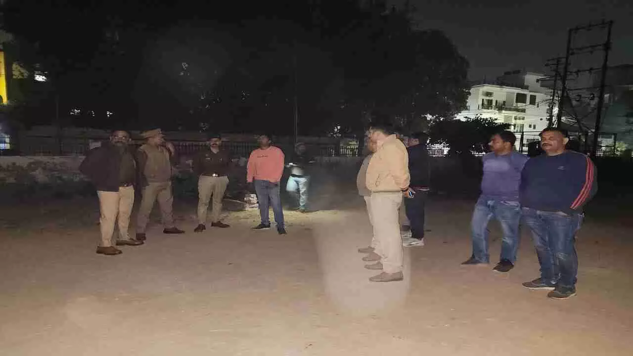 Lucknow Crime: विकासनगर में इंस्पेक्टर की बेटी से पर्स लूटने वाले आरोपी सगे भाई देर रात मुठभेड़ में गिरफ्तार