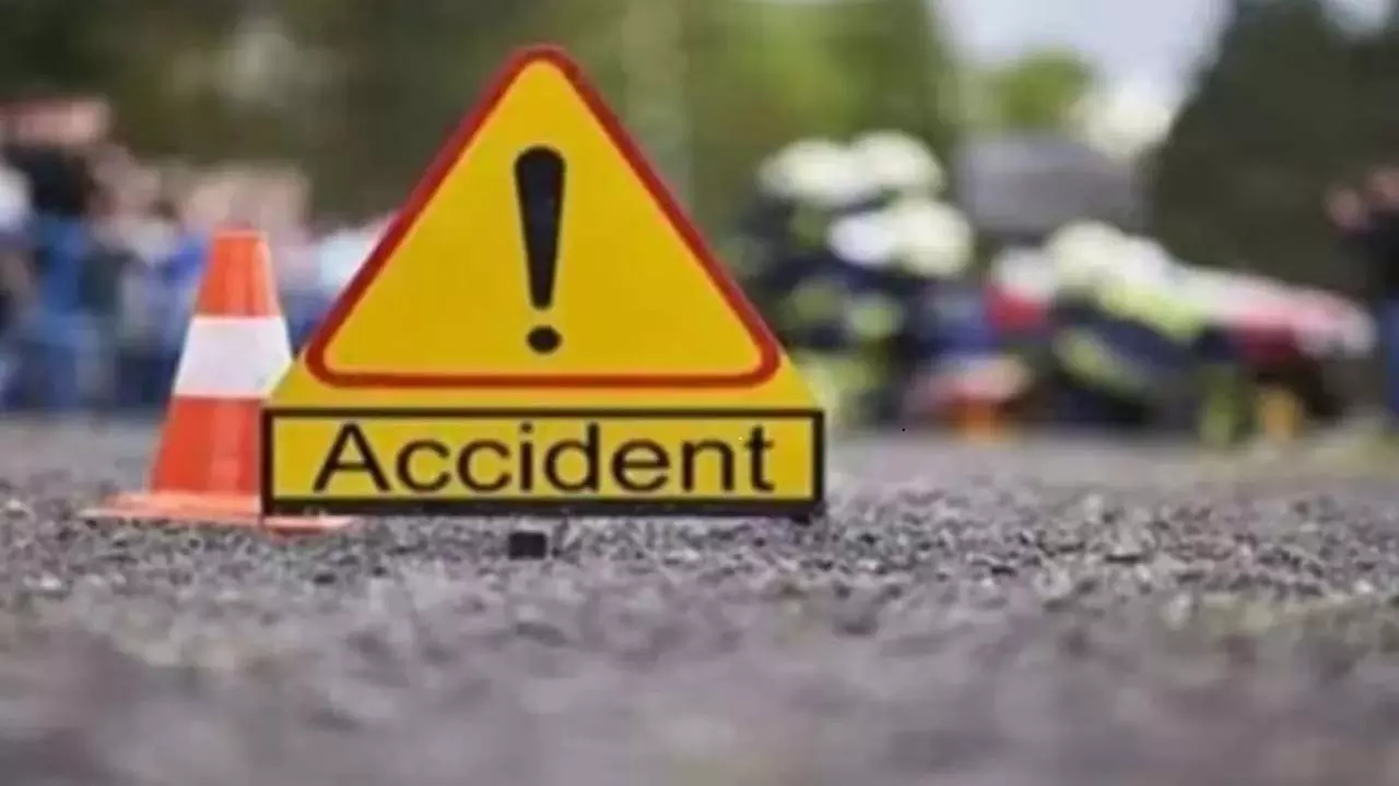 Road accident in Junagadh Gujarat