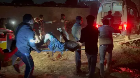 Cylinder blast in Dubagga, 4 injured Cylinder blast in Dubagga, 4 injured