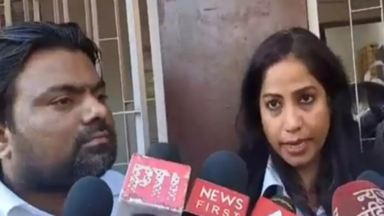 comedian Sunil Pal Kidnapping Case wife Sarita satisfied with Meerut Police up ki khabar