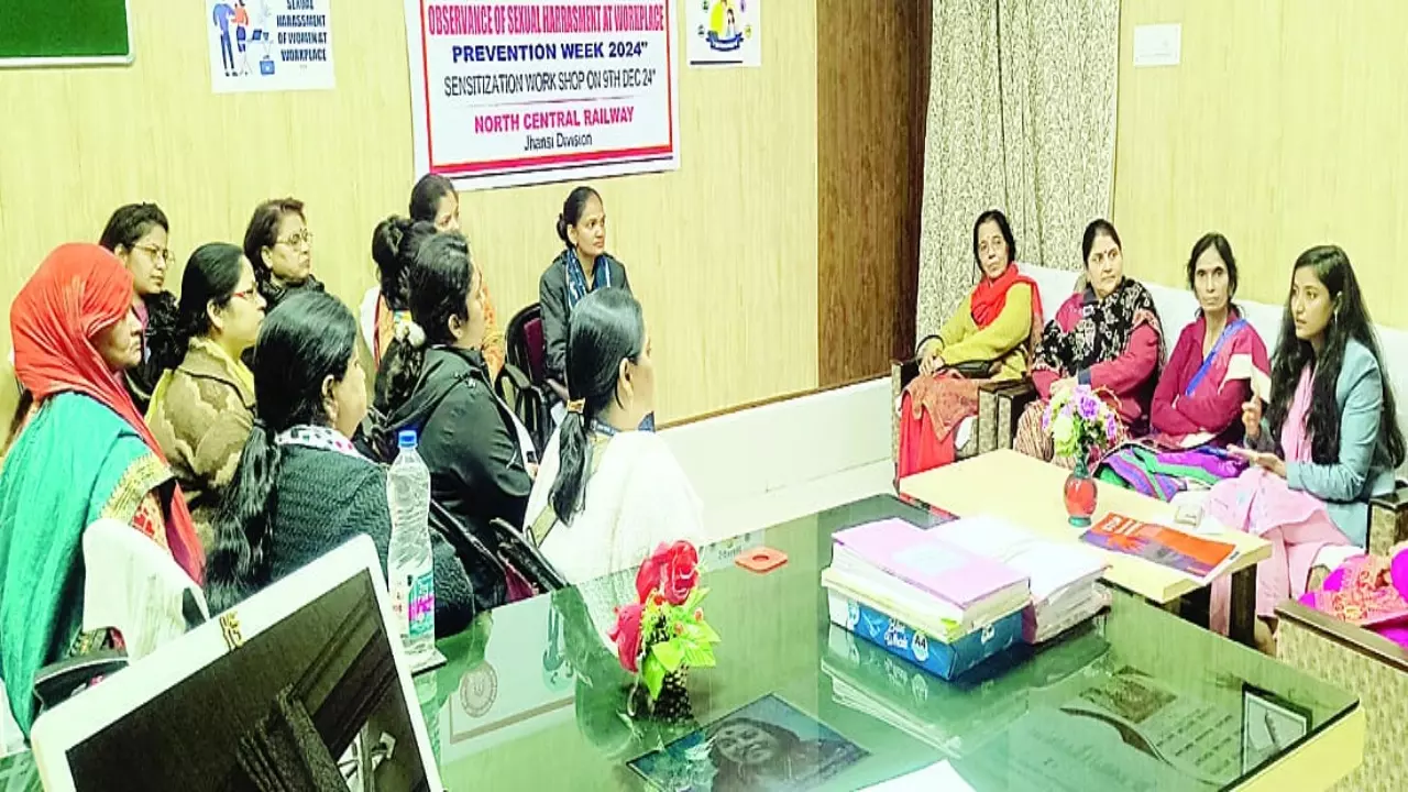 Jhansi Mandal organized workshops to prevent sexual harassment up ki taza khabar