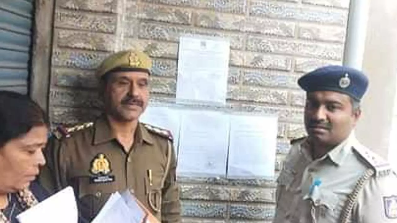 Jaunpur and Bengaluru police raid houses of accused Notice, Manga in three days Answer