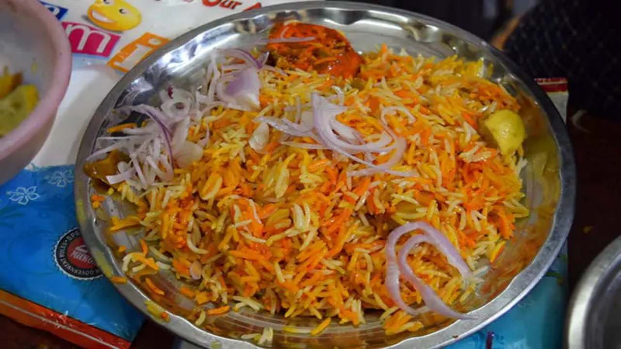 Lucknow Best Veg Biryani Shops | Lucknow Ki Sabse Sasti Veg Biryani ...