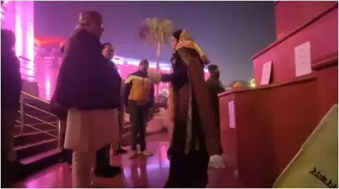 UP News : पल्लवी पटेल ने धरना किया समाप्त, संसदीय कार्यमंत्री सुरेश खन्ना पहुंचे थे मनाने, विधानसभा में हुई थी नोकझोंक UP News : पल्लवी पटेल ने धरना किया समाप्त, संसदीय कार्यमंत्री सुरेश खन्ना पहुंचे थे मनाने, विधानसभा में हुई थी नोकझोंक
