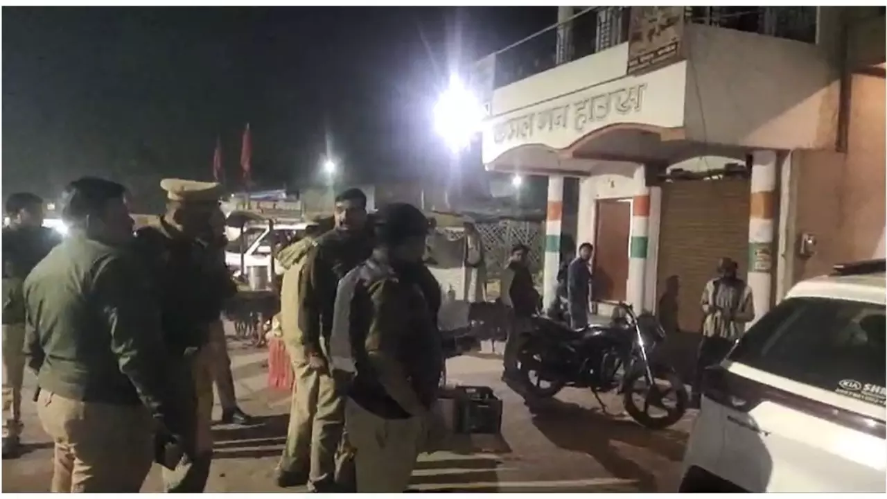 Kannauj News: हरदोई की पुलिस टीम पर हमला, लुटेरे को पकड़ने आई थी एसओजी टीम