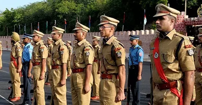 IAS-IPS Officers: 46 फीसदी आईएएस/आईपीएस अधिकारी सामान्य श्रेणी से, 29.4 फीसदी ओबीसी