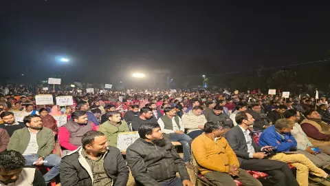 Bijli Nijikaran Virodh: गोरखपुर बिजली पंचायत में निर्णायक संघर्ष का ऐलान, 1 जनवरी को बिजली कर्मी काली पट्टी बंधेंगे Bijli Nijikaran Virodh: गोरखपुर बिजली पंचायत में निर्णायक संघर्ष का ऐलान, 1 जनवरी को बिजली कर्मी काली पट्टी बंधेंगे