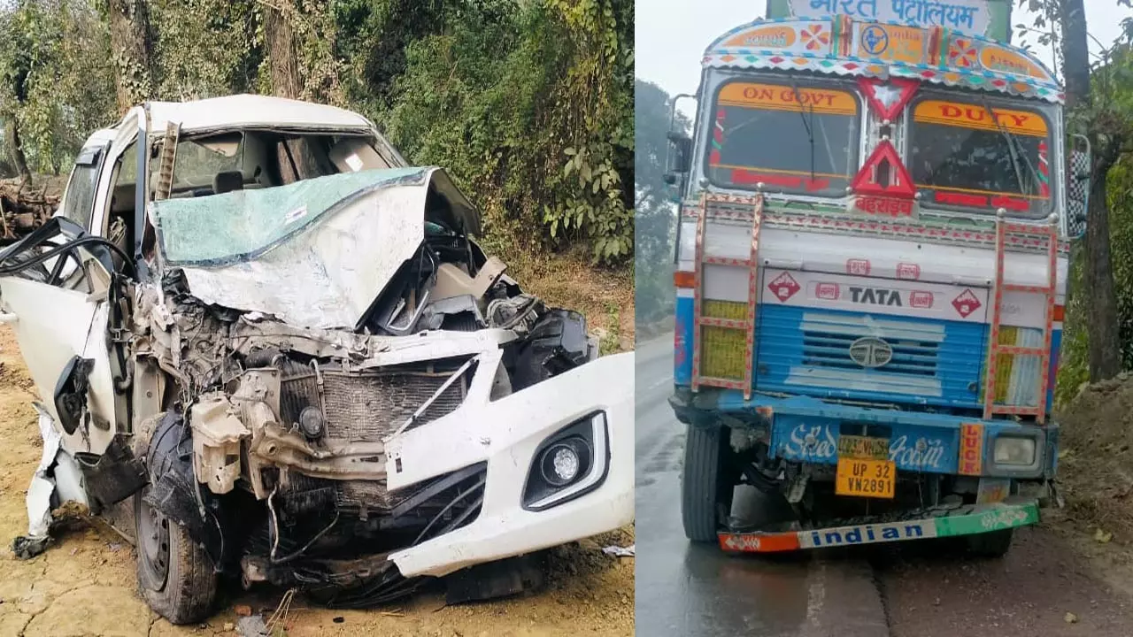 Truck hits car two Died two seriously injured