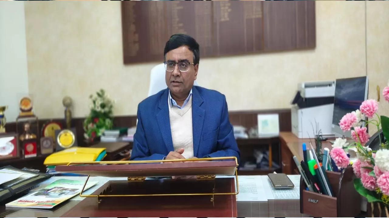 Divisional Railway Manager Deepak Kumar Sinha