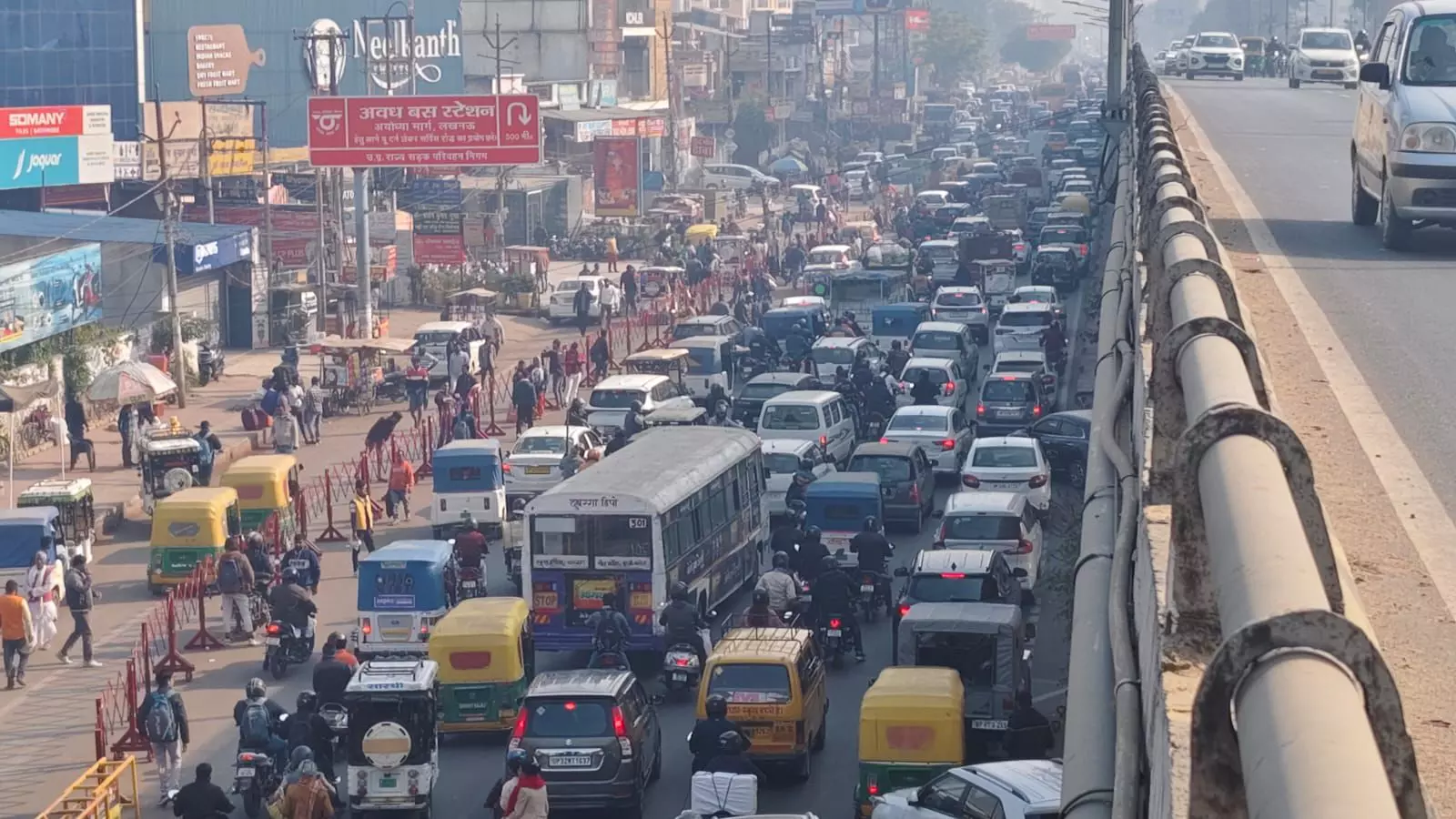 Massive Traffic Chaos in Lucknow on New Year