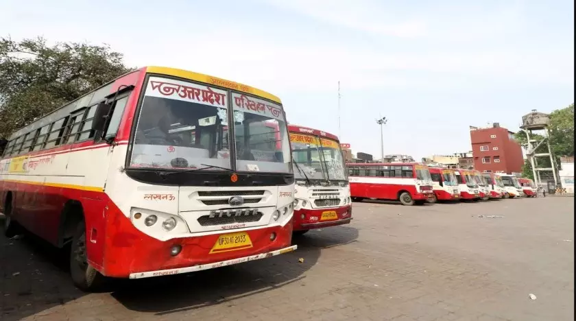 UP Roadways, buses, cancelled, fewer passengers, night, Transport Corporation.