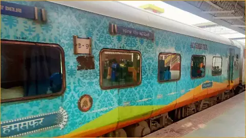 Lucknow News : हमसफर एक्सप्रेस में सफर कर रही 3 साल की बच्ची की ट्रेन लेट होने की वजह से हुई मौत, रेलवे डॉक्टर ने थमाया डेथ सर्टिफिकेट Lucknow News : हमसफर एक्सप्रेस में सफर कर रही 3 साल की बच्ची की ट्रेन लेट होने की वजह से हुई मौत, रेलवे डॉक्टर ने थमाया डेथ सर्टिफिकेट