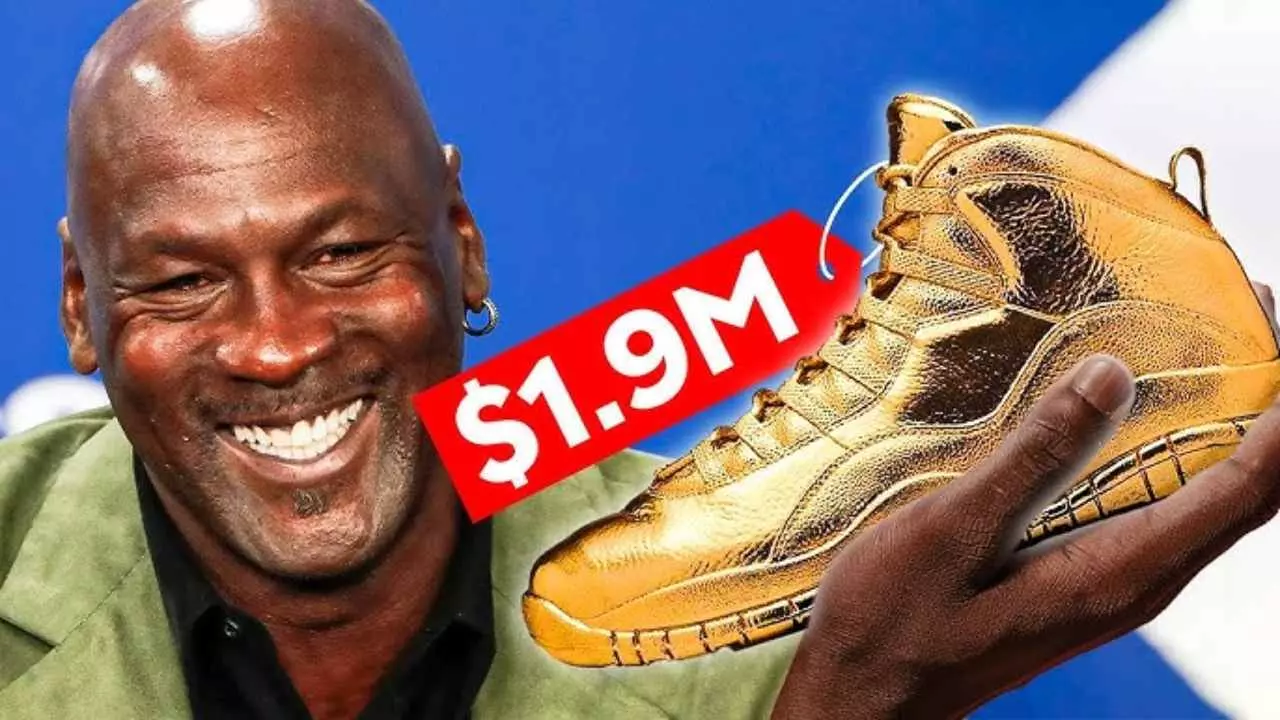 Michael Jordan Shoes made of Gold