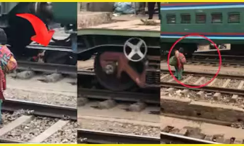 Video Viral Mathura Junction Train Running Over a Woman