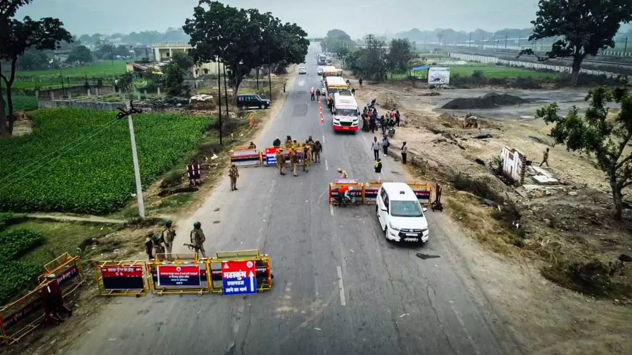 Mirzapur News Today Police Running Operation Chakravyuh For the Safety of Devotees in Kumbh Mela