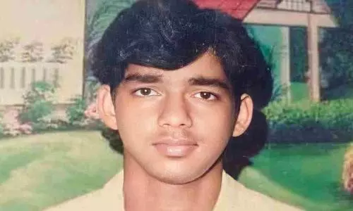 Power Star Pawan Singh की तस्वीरें वायरल, देख नहीं रुकेगी हंसी