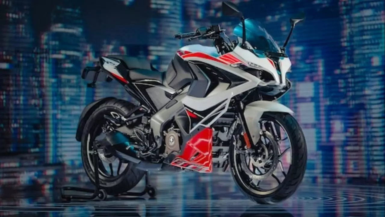 New Bajaj Pulsar RS200