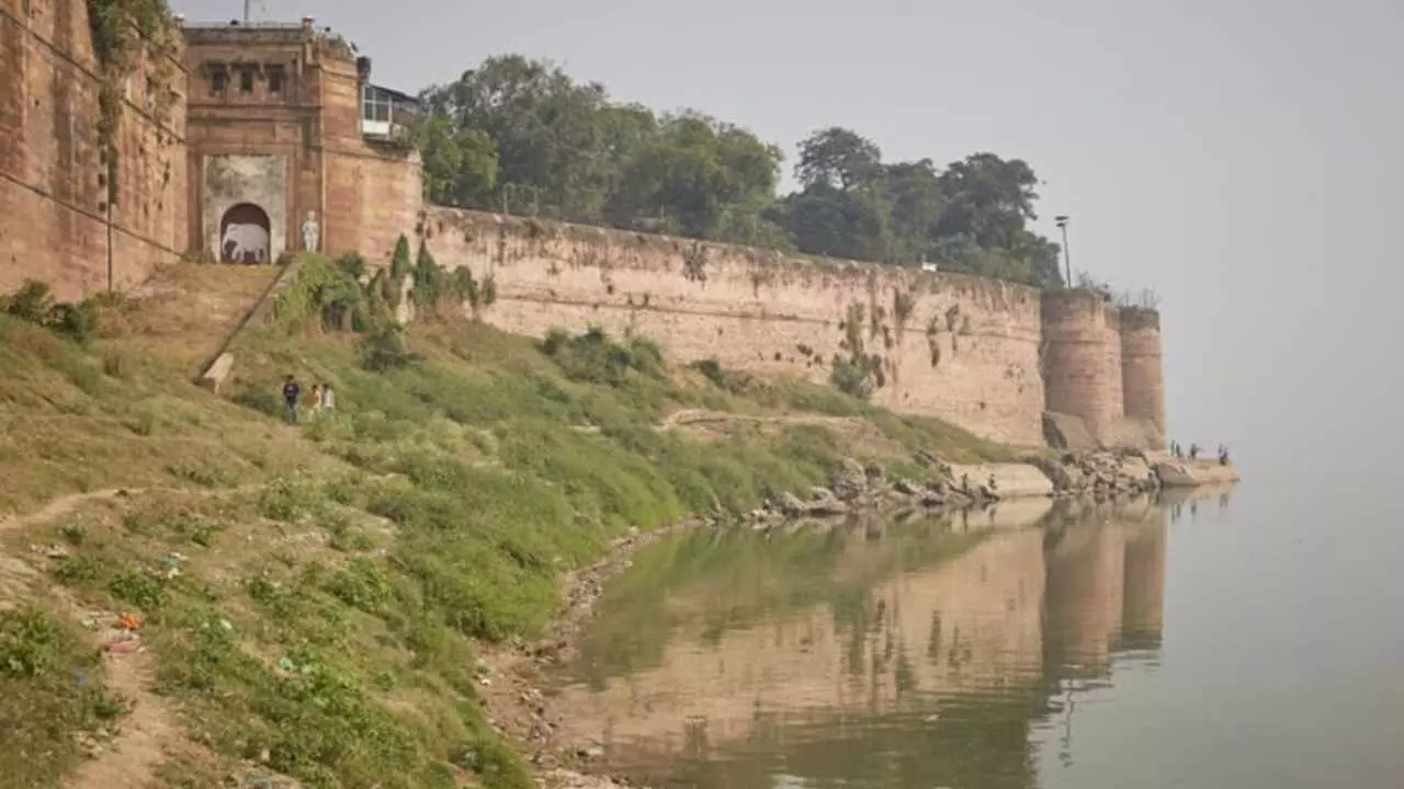 Prayagraj Ka Akbar Ka Qila (Image Credit-Social Media)