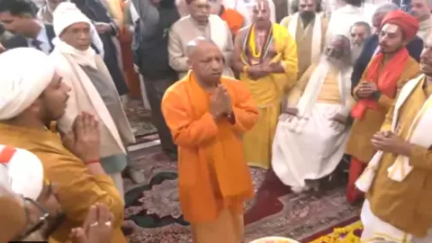 yogi adityanath