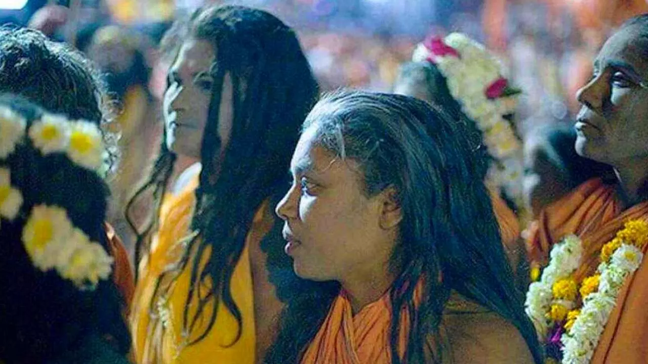 mahila naga sadhu