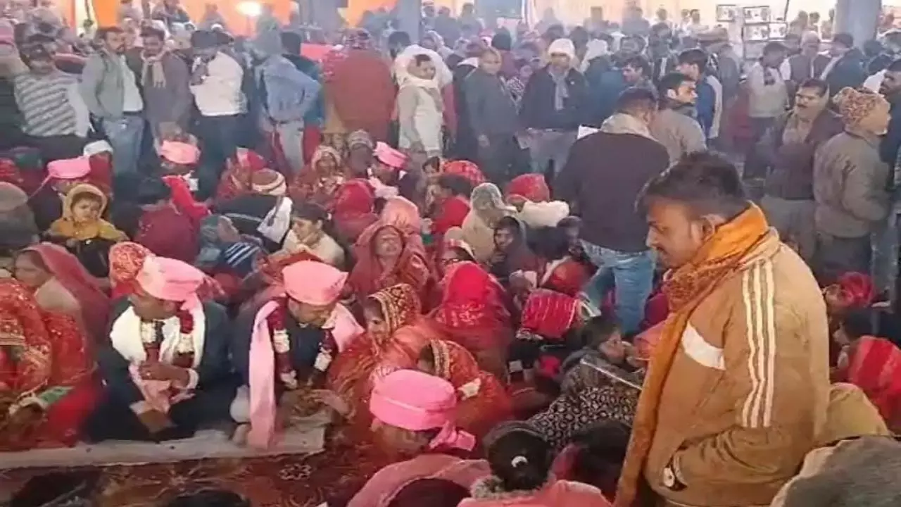 431 couples married in Numaish Pandal, 18 Muslim couples