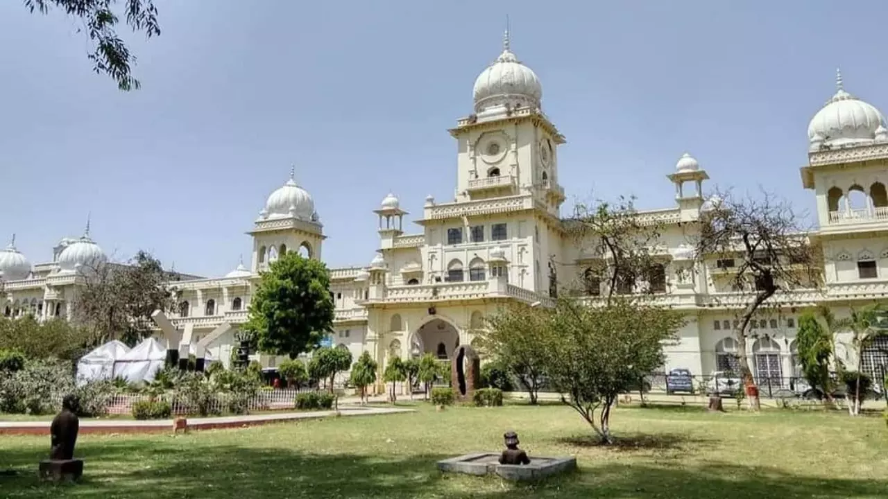 Lucknow University