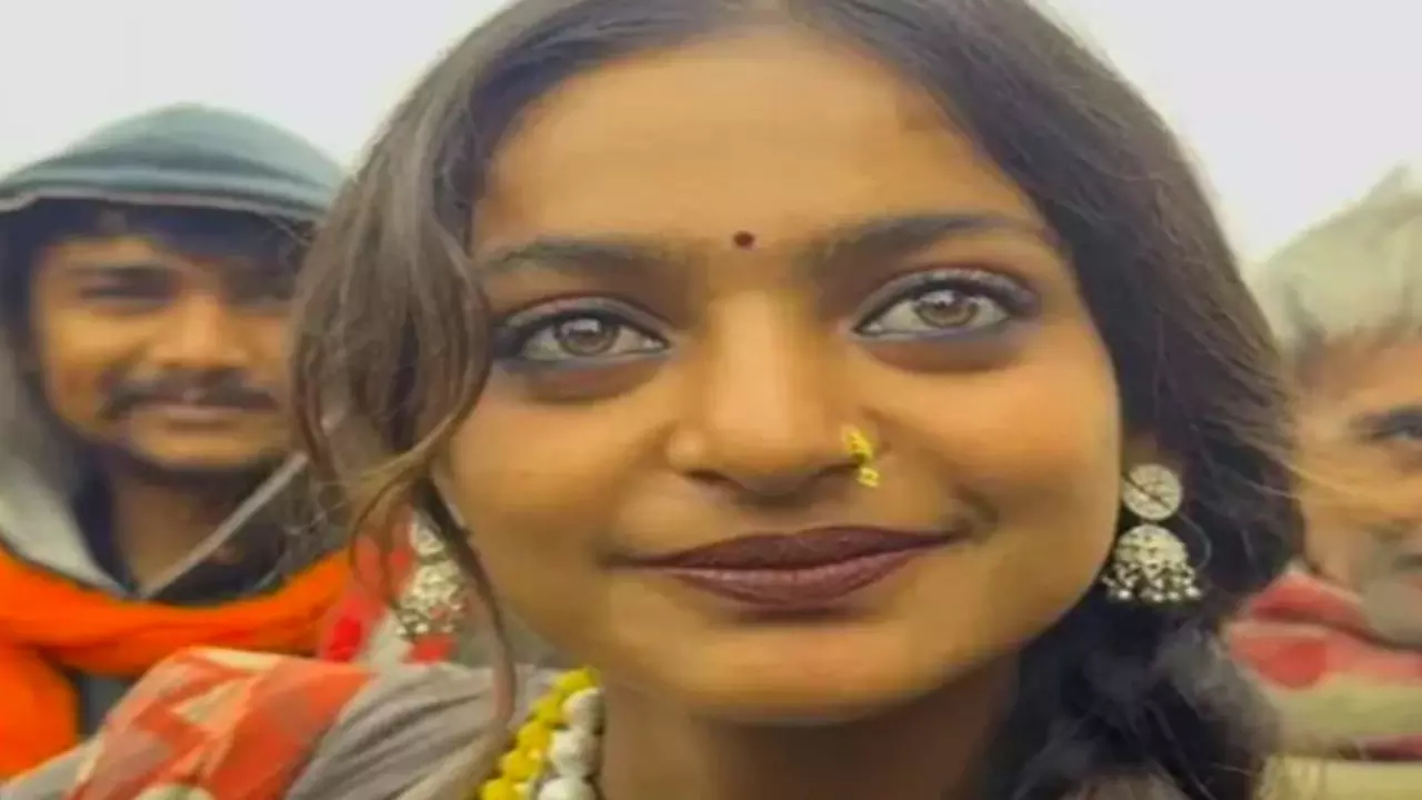 mahakumbh monalisa