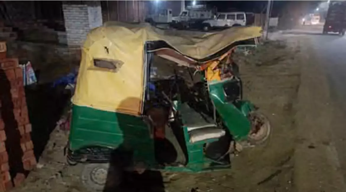 Hardoi News Today Road Accident Two Killed in Vehicle Collision in Sandila Police Station Area