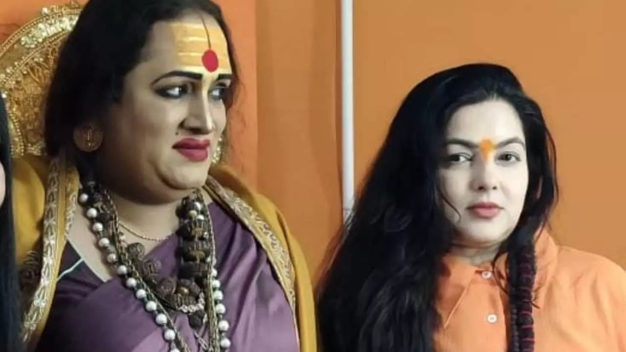 Mahakumbh 2025| Film Actress Mamta Kulkarni Became Maha Mandaleshwar in Maha Kumbh| UP News| Today Latest Update in Hindi| Prayagraj Ki Tazza Khabar| Newstrack Samachar In Hindi | Mahakumbh 2025: फिल्म अभिनेत्री