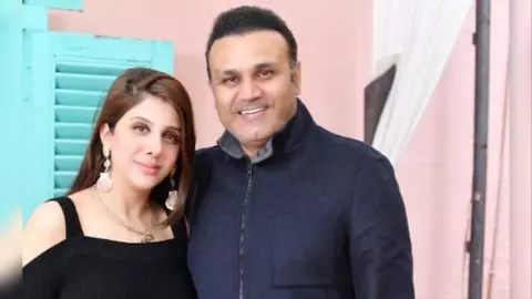 Virender Sehwag Divorce: शादी के 20 साल बाद वीरेंद्र सहवाग आखिर क्यों लेने जा रहे अपनी पत्नी आरती से तलाक