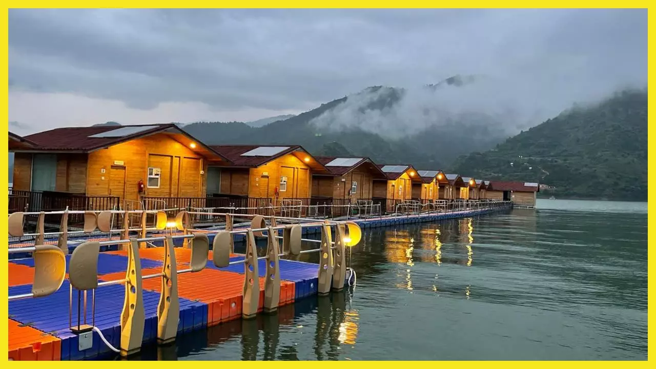 India Famous Floating Hotels Booking Price