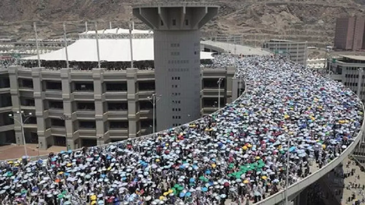 Hajj Me Bhagdad: 01 फरवरी, 2004 में हुई सऊदी अरब में भगदड़, जिसमें 250 लोगों की हुई मौत
