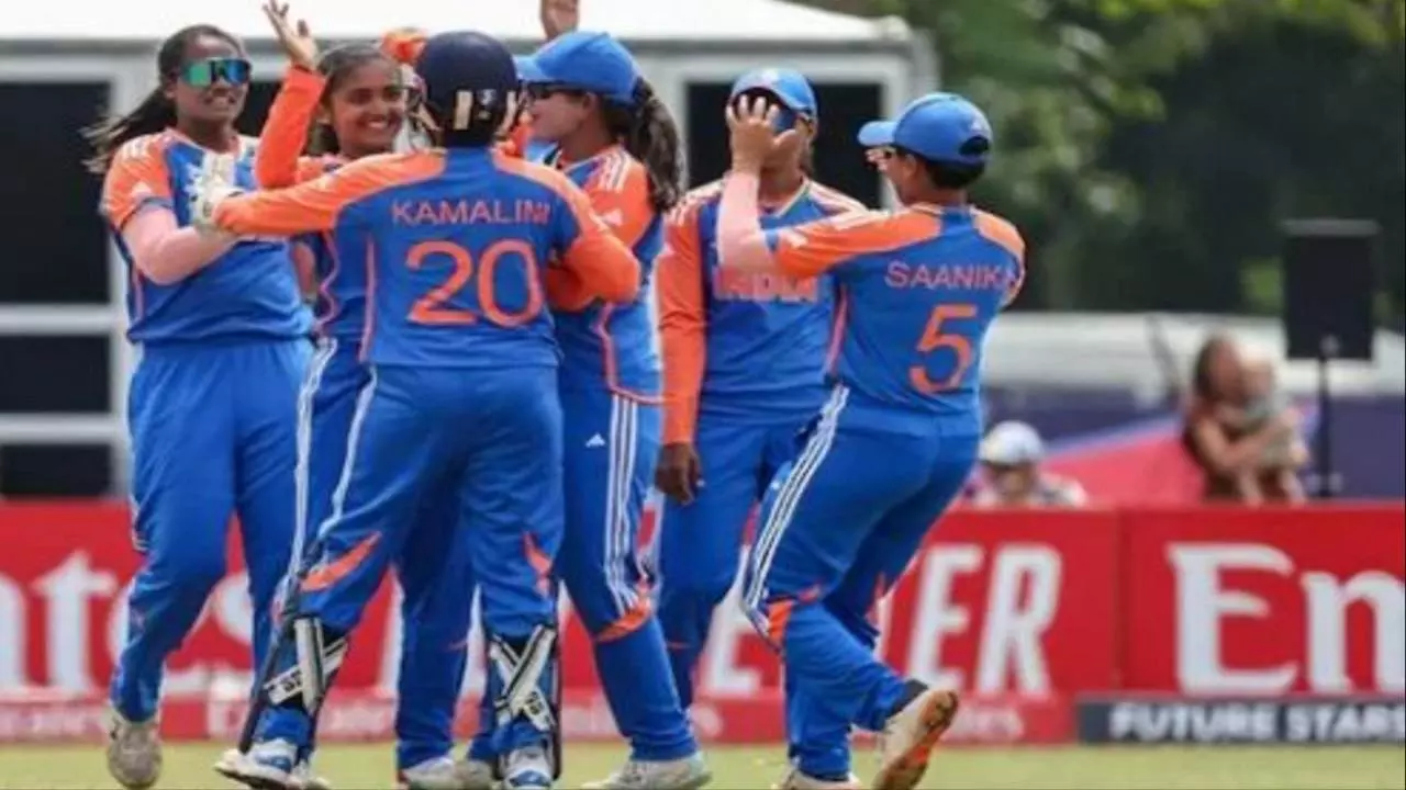 IND W Vs SA W U19 T20 WC: भारतीय महिला क्रिकेट टीम ने दूसरी बार जीता अंडर-19 वर्ल्ड कप IND W Vs SA W U19 T20 WC: भारतीय महिला क्रिकेट टीम ने दूसरी बार जीता अंडर-19 वर्ल्ड कप