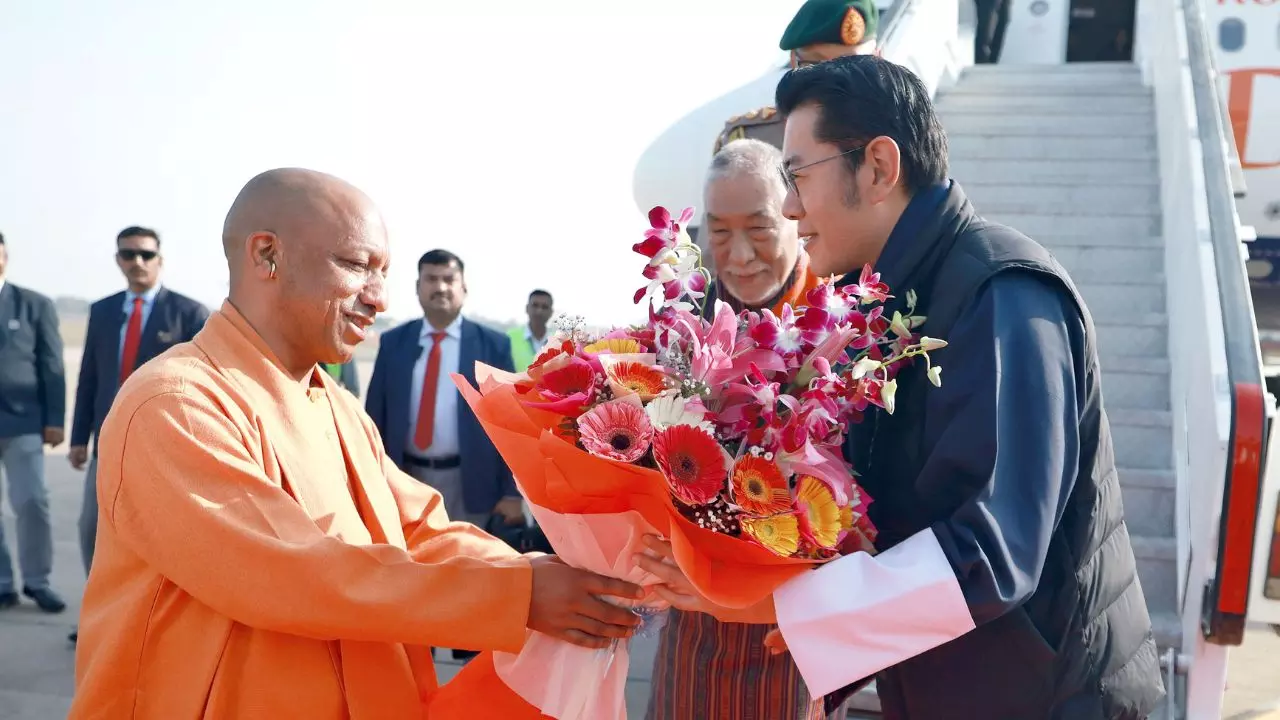 Bhutan King Wangchuk in UP to Holy dip in Maha Kumbh